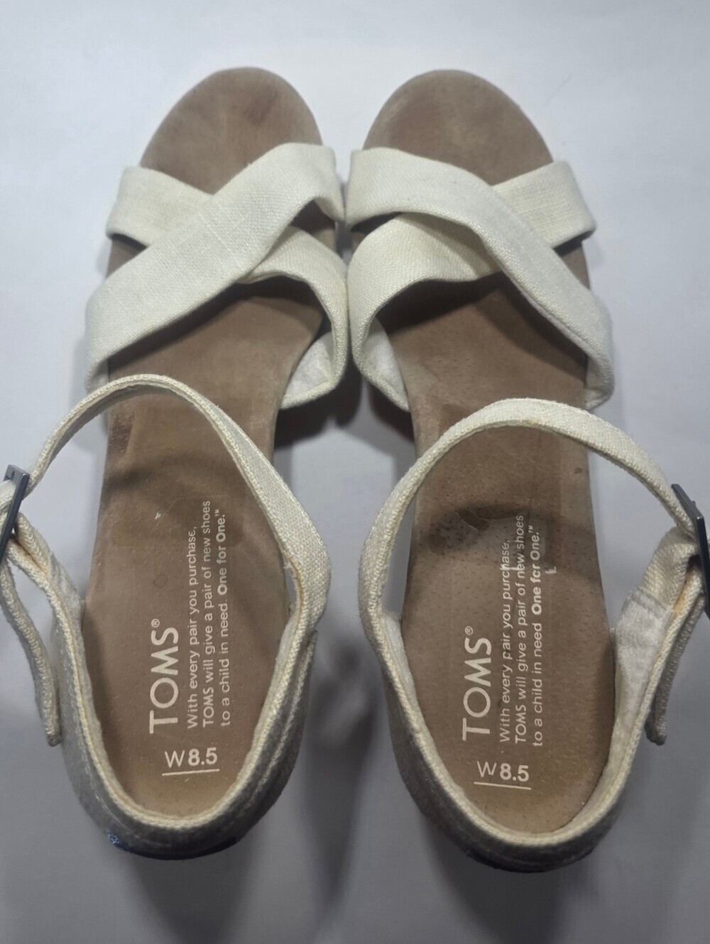 TOMS Women's Wedge Sandals Size 8.5 White Canvas Cork Heel Ankle Strap - Picture 8 of 9